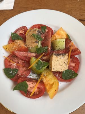 Tomato Saladd  at Klorofüll in Tallinn