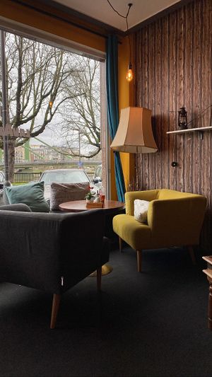   at Heming's Coffee in Frankfurt