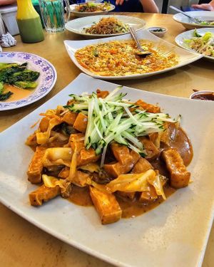 Mangolia Beancurd (sauce contains butter) at Restoran Yao Yat in Brinchang