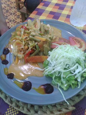 vegetable curry (main dish) at Restaurante Diverso Trinitario in Trinidad