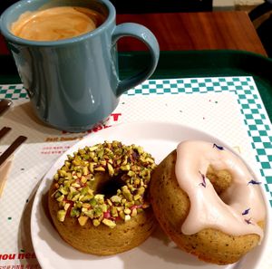  at DONUT Killer in Seoul