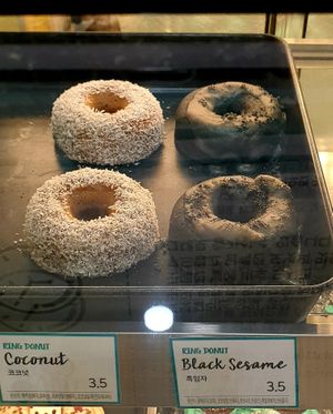  at DONUT Killer in Seoul