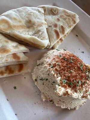 Hummus up closee  at Luna Grill in Richardson