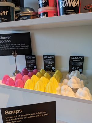 Shower bombs at LUSH in Reno