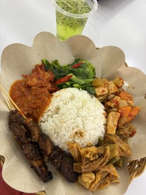 Yummy!!   at Kehidupan Tidak Pernah Berakhir in Bandung