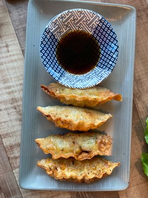 Dumping   at Lan's Kitchen in Jeju