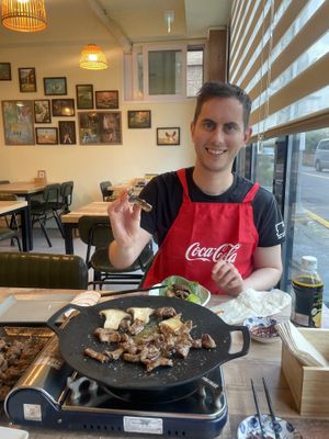 A happy man  at Lan's Kitchen in Jeju