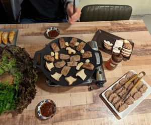 Korean BBQ size M at Lan's Kitchen in Jeju