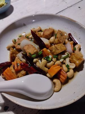 Stir fried tempeh with cashews at Drunken Sailors in Koh Lanta