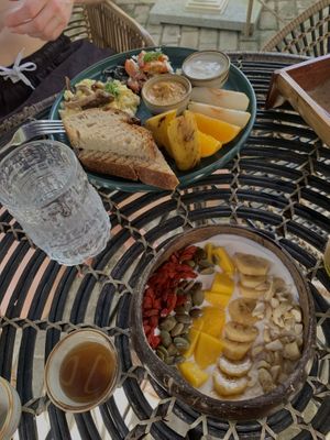   at Hayahay Cafe in El Nido