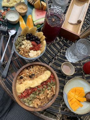   at Hayahay Cafe in El Nido