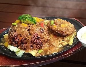 vegan teppanyaki at Loving Hut 愛家 in Miaoli