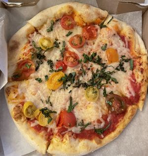 Margherita pizza with vegan cheese   at The Lounge in Aspen