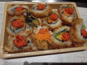 Fried vegan power at Maki Maki in Brussels