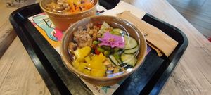 Sinceramente no me gustó, yo pedi cus cus y estaba seco, el tofu era tofu blando y como sin sazonar:( at SCL - Lulupok - T2 in Santiago