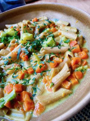 Pasta con verduras y curry   at Vita Rama in Sofia