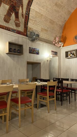 Sehr schöne Atmosphäre   at Laxmi in Bari