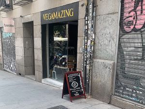 Entrance at VegAmazing Doughnuts - Tirso de Molina in Madrid