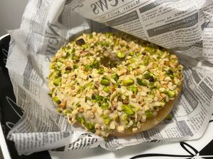 White Chocolate Pistachio at VegAmazing Doughnuts - Tirso de Molina in Madrid