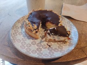 Donut choco noisettes at VegAmazing Doughnuts - Tirso de Molina in Madrid
