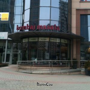 outside view at Bombaj Masala in Warsaw