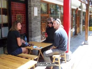 Outdoor dining at Yi Ran Tang Vegetarian Buffet in Dali