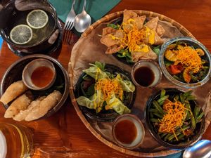 #5 Golden Pockets (5,50€) - 4.5/5.

#7 Klassicher Wok (5,50€) - 4/5.

#12 Meat Balls (5,50€) - 2.5/5.

#16 Little Island(5,50€) - 4/5.

#20 Nem Hanoi (5,50€) - 4. at Greentable in Hamburg