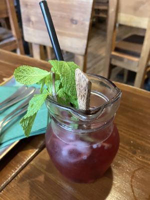 Red berry drink   at Greentable in Hamburg