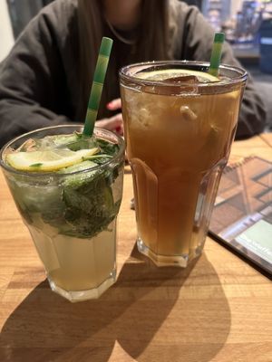 Gurke-Minz-Limonade und Eistee  at Die Waffel in Offenbach