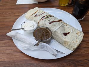 The Naan filled with Salad and 2 toppings at Die Waffel in Offenbach