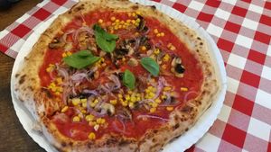  at Pizza Quasi Napoletana in Eger