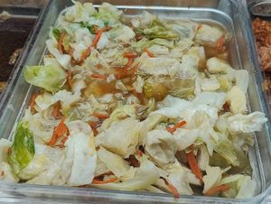 stir fried cabbage at Tong Xin Vegetarian - 同心素食 in North Singapore