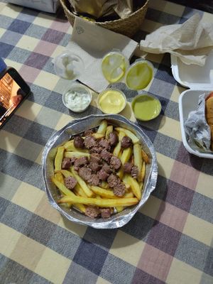 salchipapa  at Míleljos Vegan in Alicante