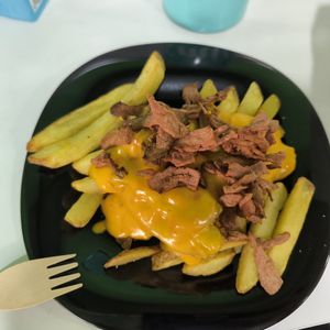 Vakon Cheese at Míleljos Vegan in Alicante