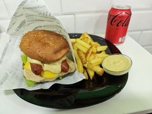 La Street Vurger at Míleljos Vegan in Alicante
