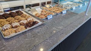 Probably around half a dozen options at opening weekend at MidnighTreats in Arlington