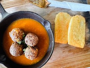 skillet lentil balls #Veganuary at Mana Retreat in 