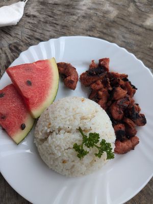 Tooino silog (not pictured: coffee and lemonade included) at BAKI Restobar in Moalboal