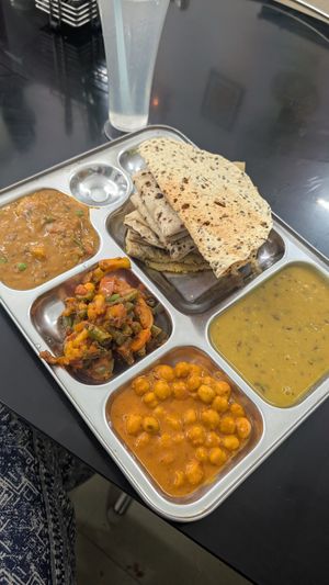 Thali at Gokul Vegetarian Restaurant in Kumily