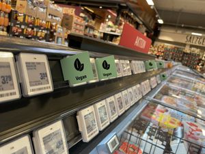 Vegan labeling throughout store  at REWE Markt Familie Röttcher in Kaarst
