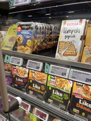 Vegan items  at REWE Markt Familie Röttcher in Kaarst