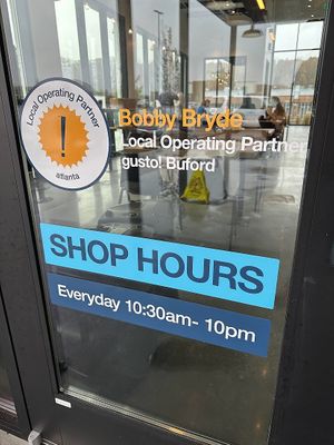 Operating hours  at gusto!  in Buford