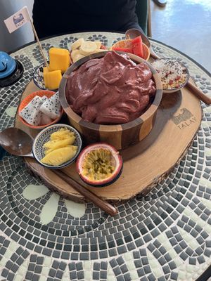 Large bowl  at Talay The Little Spoon - ทะเลเดอะลิตเติ้ลสพูน in Phuket