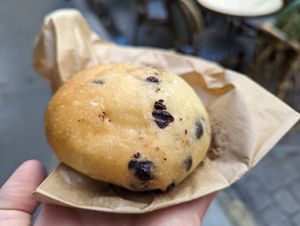 Doowap at Victoire Boulangerie in Paris