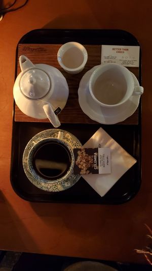 Colombia decaf and chocolate tea at Ryu Coffee Roasters in Daegu