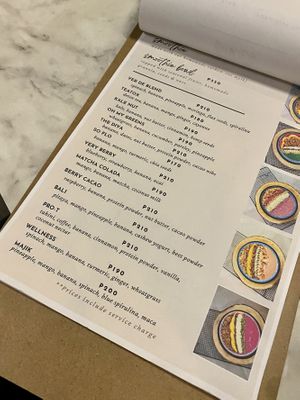 Menu: Smoothies & Smoothie Bowls  at Ver De in El Nido