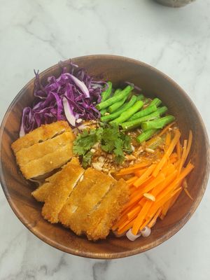 Siri bowl, a m a z i n g! at Ver De in El Nido