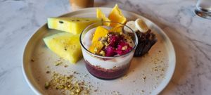 Chia pudding breakfast at Ver De in El Nido