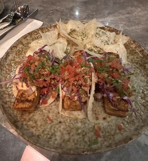 Baja tacos  at Ver De in El Nido