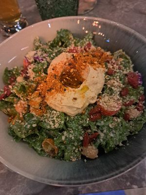 Kale and hummus at Ver De in El Nido